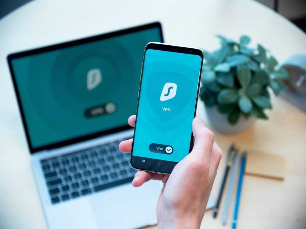 smart device, computer, laptop, android, apple, ios, macbook, smartphone, vpn, work from home, touchscreen, secure, privacy, data, information, network, virtual, connection, online, internet, safe, app, equipment, modern, gadget, vpn, vpn, vpn, vpn, vpn